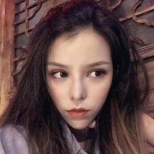 好莱坞丰满视频网站
